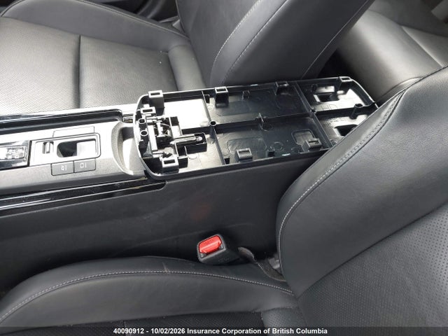 Продажа на аукционе авто 2023 Toyota Prius, vin: JTDADABU9P3002238, номер лота: 40090912