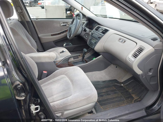 2000 Honda Accord Se მანქანა იყიდება აუქციონზე, vin: 1HGCG5679YA808347, აუქციონის ნომერი: 40087736