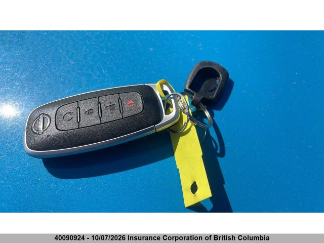 Продажа на аукционе авто 2026 Nissan Kicks, vin: 3N8AP6CB8TL403512, номер лота: 40090924