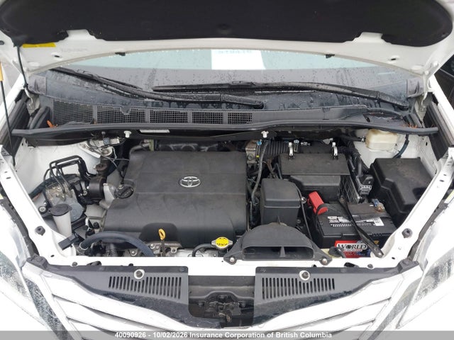 Продаж на аукціоні авто 2015 Toyota Sienna Xle/limited, vin: 5TDDK3DC1FS105363, номер лоту: 40090926