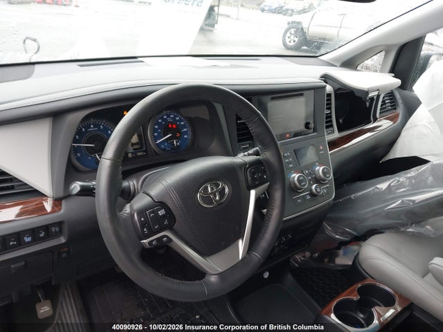 Продаж на аукціоні авто 2015 Toyota Sienna Xle/limited, vin: 5TDDK3DC1FS105363, номер лоту: 40090926