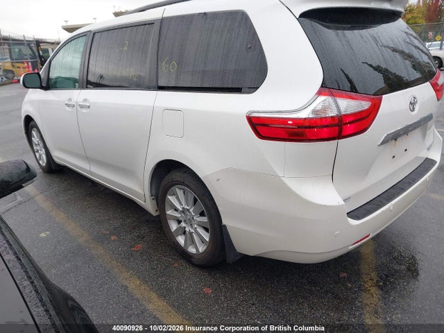 Продаж на аукціоні авто 2015 Toyota Sienna Xle/limited, vin: 5TDDK3DC1FS105363, номер лоту: 40090926