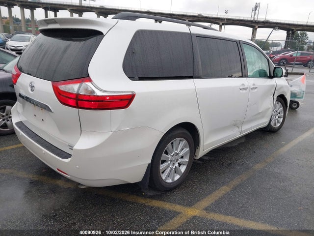 Продаж на аукціоні авто 2015 Toyota Sienna Xle/limited, vin: 5TDDK3DC1FS105363, номер лоту: 40090926