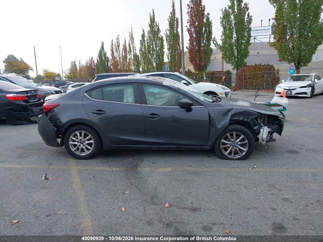 Продажа на аукционе авто 2015 Mazda 3 Touring, vin: 3MZBM1V74FM135915, номер лота: 40090939
