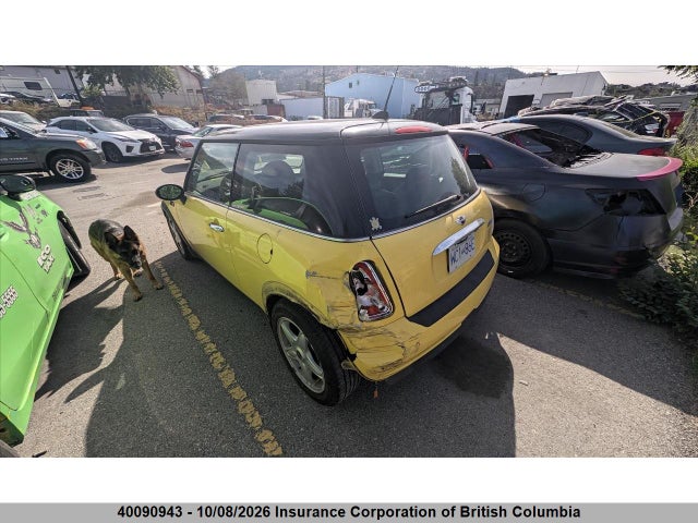 2005 Mini Cooper მანქანა იყიდება აუქციონზე, vin: WMWRC33475TJ64234, აუქციონის ნომერი: 40090943