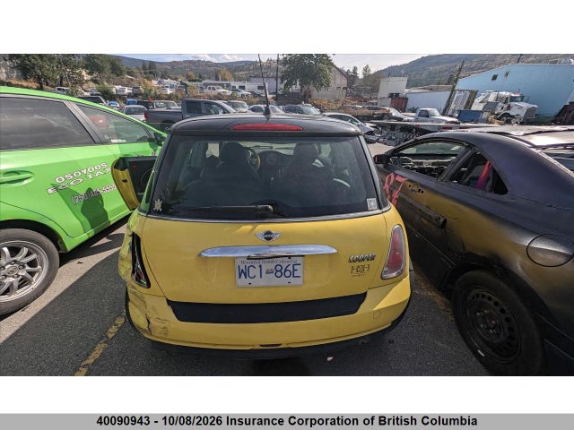 2005 Mini Cooper მანქანა იყიდება აუქციონზე, vin: WMWRC33475TJ64234, აუქციონის ნომერი: 40090943