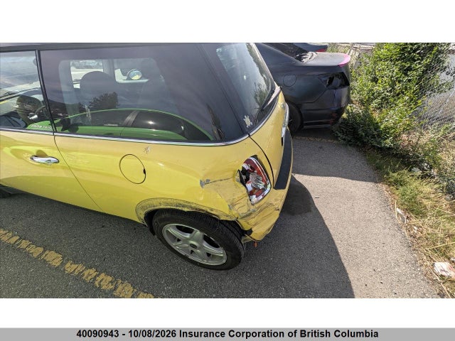2005 Mini Cooper მანქანა იყიდება აუქციონზე, vin: WMWRC33475TJ64234, აუქციონის ნომერი: 40090943