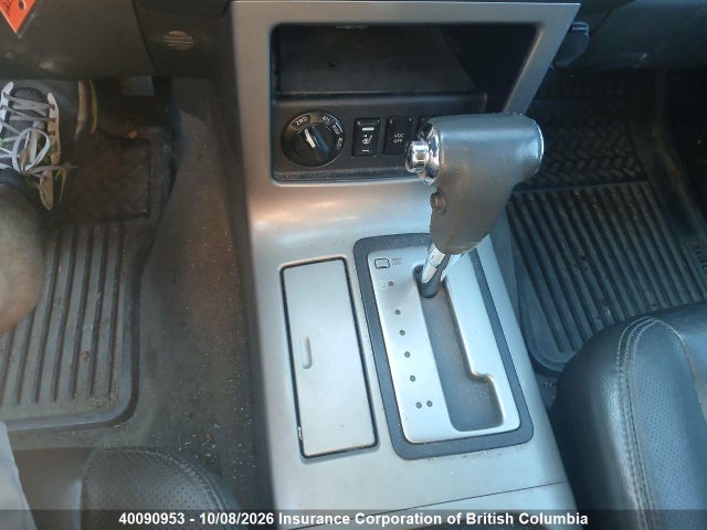 40090953 :رقم المزاد ، 5N1AR18W35C756464 vin ، 2005 Nissan Pathfinder Se Off-road مزاد بيع