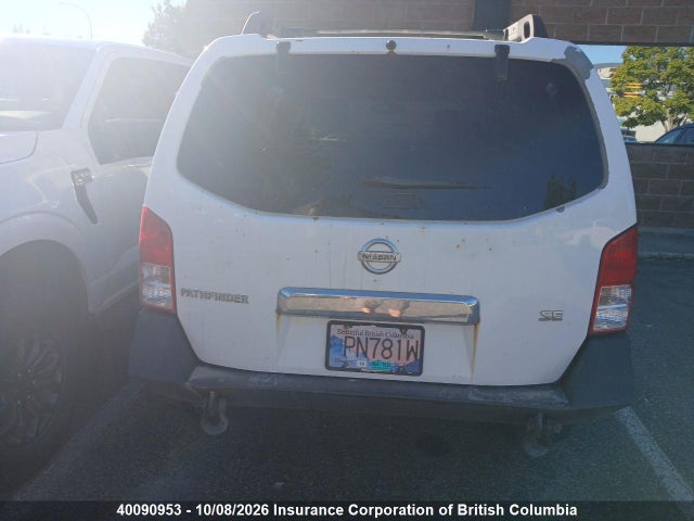 40090953 :رقم المزاد ، 5N1AR18W35C756464 vin ، 2005 Nissan Pathfinder Se Off-road مزاد بيع