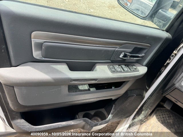 40090959 :رقم المزاد ، 1C6RR7TT3FS736947 vin ، 2015 Ram 1500 Slt مزاد بيع