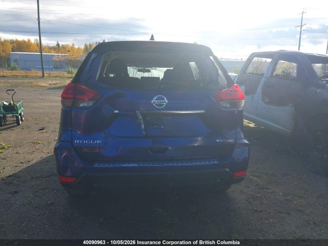 Nissan Rogue 2018 5N1AT2MV1JC747406 Image 17