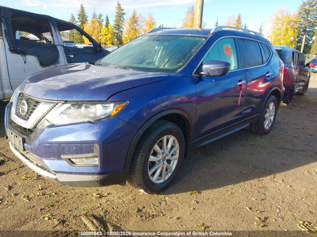 Nissan Rogue 2018 5N1AT2MV1JC747406 Image 2