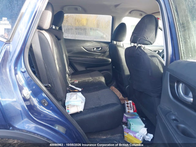 Nissan Rogue 2018 5N1AT2MV1JC747406 Image 8