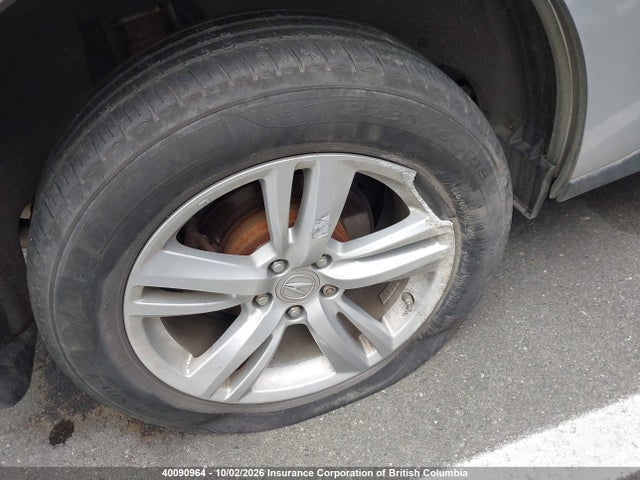 40090964 :رقم المزاد ، 5J8TB4H59FL802344 vin ، 2015 Acura Rdx مزاد بيع