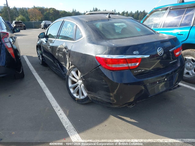 40090998 :رقم المزاد ، 1G4PS5SK6D4214702 vin ، 2013 Buick Verano مزاد بيع