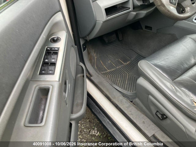 Продаж на аукціоні авто 2006 Jeep Grand Cherokee Laredo/columbia/freedom, vin: 1J4HR48N16C211287, номер лоту: 40091008