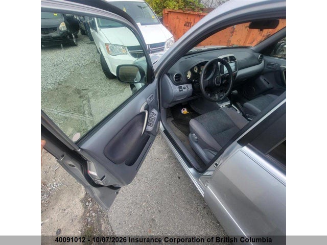Продажа на аукционе авто 2002 Toyota Rav4, vin: JTEHH20V226015551, номер лота: 40091012