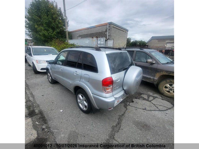 Продажа на аукционе авто 2002 Toyota Rav4, vin: JTEHH20V226015551, номер лота: 40091012