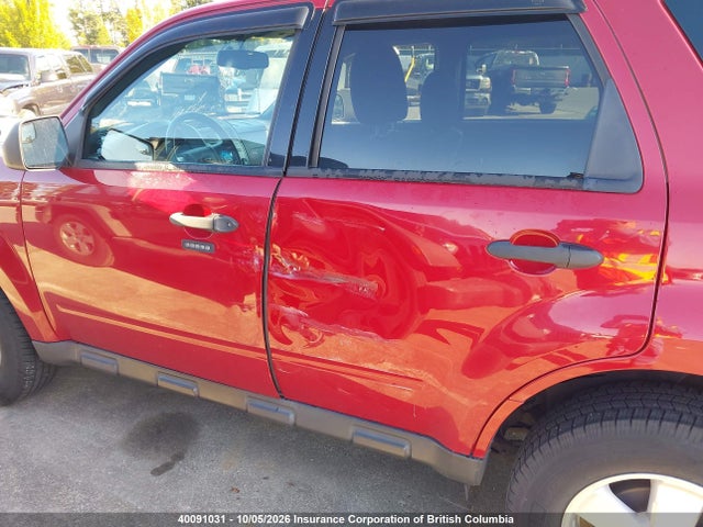 Продажа на аукционе авто 2011 Ford Escape Xlt, vin: 1FMCU0DG6BKC20500, номер лота: 40091031