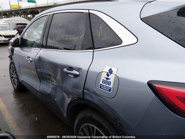 Продажа на аукционе авто 2022 Ford Escape Titanium, vin: 1FMCU0LZXNUB05832, номер лота: 40089279