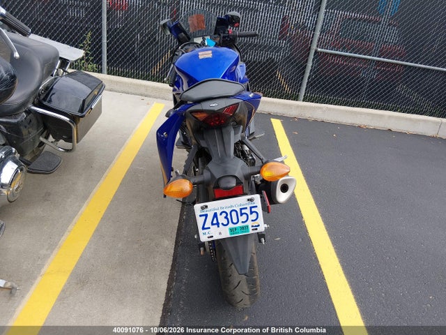 40091076 :رقم المزاد ، MH3RH18N1KK001382 vin ، 2019 Yamaha Yzfr3 A مزاد بيع