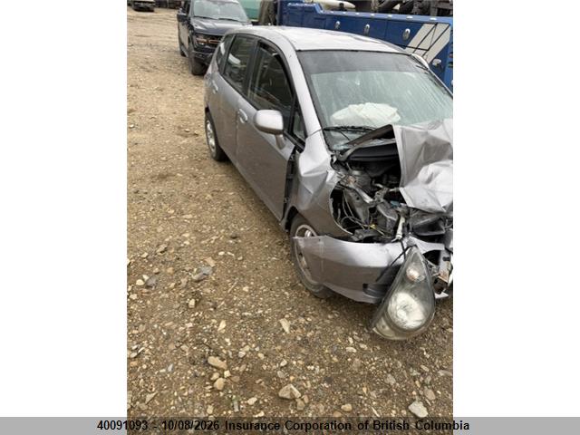 Продажа на аукционе авто 2007 Honda Fit, vin: JHMGD37417S819559, номер лота: 40091093