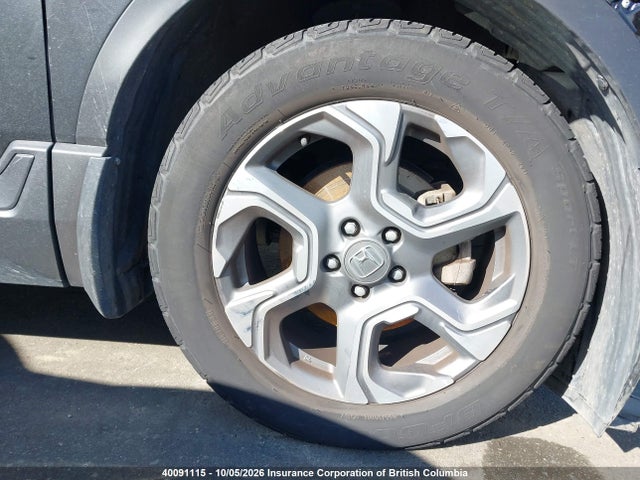 Продажа на аукционе авто 2018 Honda Cr-v, vin: 2HKRW2H83JH102893, номер лота: 40091115