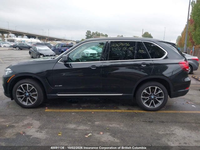 40091136 :رقم المزاد ، 5UXKR0C53F0P11978 vin ، 2015 Bmw X5 مزاد بيع