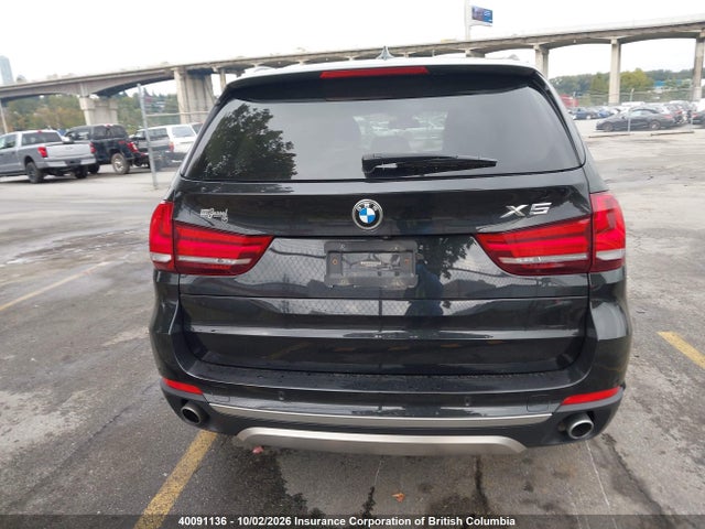 40091136 :رقم المزاد ، 5UXKR0C53F0P11978 vin ، 2015 Bmw X5 مزاد بيع