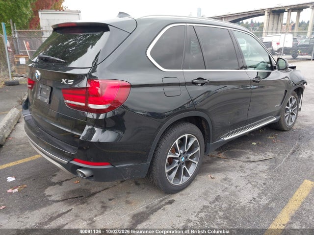 40091136 :رقم المزاد ، 5UXKR0C53F0P11978 vin ، 2015 Bmw X5 مزاد بيع
