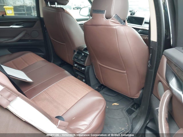 40091136 :رقم المزاد ، 5UXKR0C53F0P11978 vin ، 2015 Bmw X5 مزاد بيع