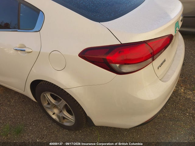 Продажа на аукционе авто 2017 Kia Forte Ex, vin: 3KPFL4A89HE074260, номер лота: 40088137