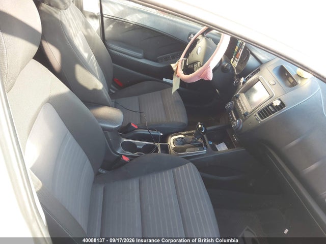 Продажа на аукционе авто 2017 Kia Forte Ex, vin: 3KPFL4A89HE074260, номер лота: 40088137