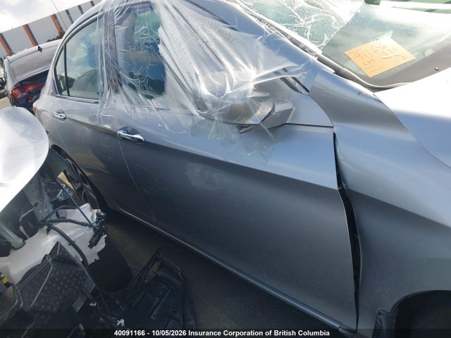 40091166 :رقم المزاد ، 1HGCR2F50FA806779 vin ، 2015 Honda Accord Sport مزاد بيع