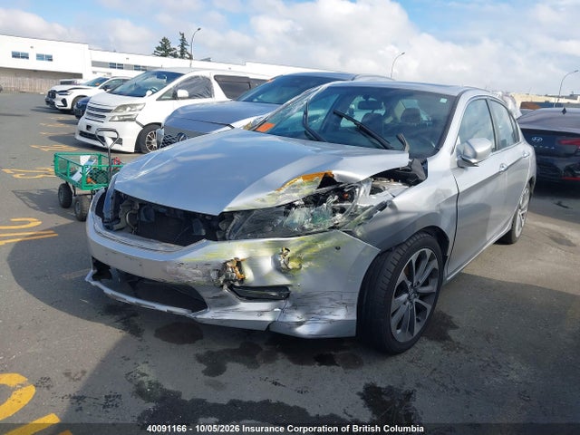 40091166 :رقم المزاد ، 1HGCR2F50FA806779 vin ، 2015 Honda Accord Sport مزاد بيع