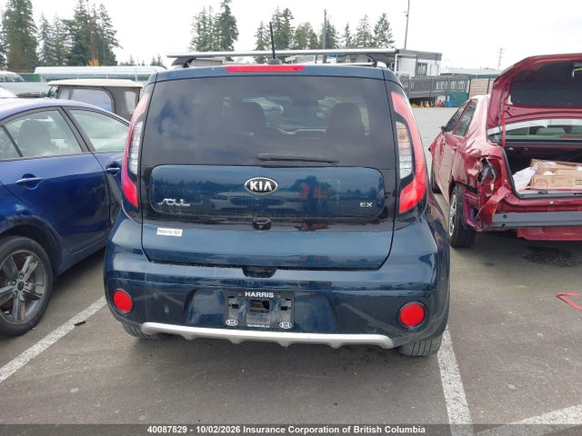40087829 :رقم المزاد ، KNDJP3A5XJ7510652 vin ، 2018 Kia Soul + مزاد بيع