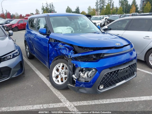 40087961 :رقم المزاد ، KNDJ33AU8M7745932 vin ، 2021 Kia Soul Ex مزاد بيع