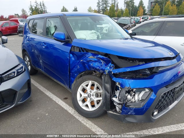 2021 Kia Soul Ex მანქანა იყიდება აუქციონზე, vin: KNDJ33AU8M7745932, აუქციონის ნომერი: 40087961