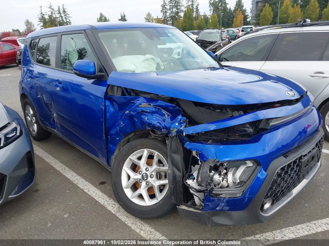 2021 Kia Soul Ex მანქანა იყიდება აუქციონზე, vin: KNDJ33AU8M7745932, აუქციონის ნომერი: 40087961