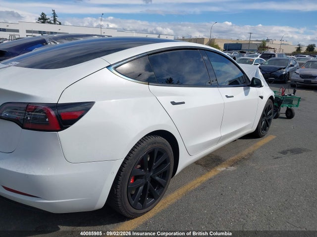 40085985 :رقم المزاد ، 5YJ3E1EA5MF847867 vin ، 2021 Tesla Model 3 Standard Range/standard Range Plus مزاد بيع
