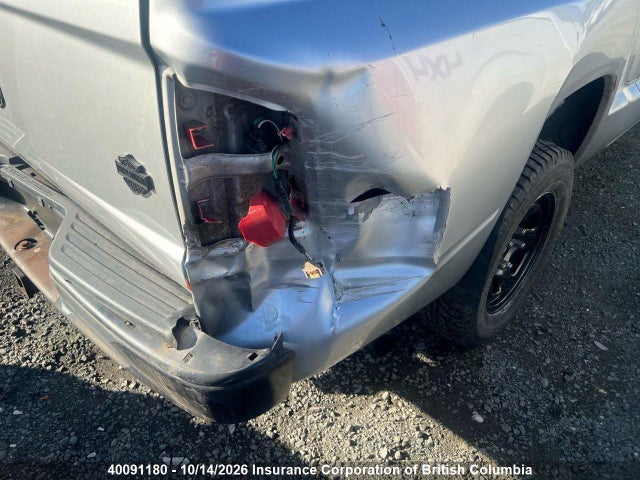 40091180 :رقم المزاد ، 1D7HE28K35S261291 vin ، 2005 Dodge Dakota Quad/st مزاد بيع