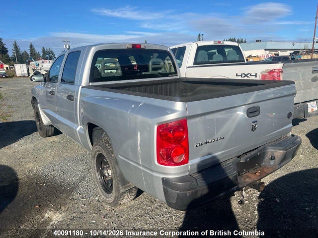 40091180 :رقم المزاد ، 1D7HE28K35S261291 vin ، 2005 Dodge Dakota Quad/st مزاد بيع