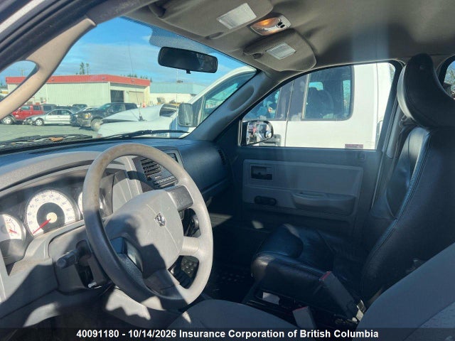 40091180 :رقم المزاد ، 1D7HE28K35S261291 vin ، 2005 Dodge Dakota Quad/st مزاد بيع