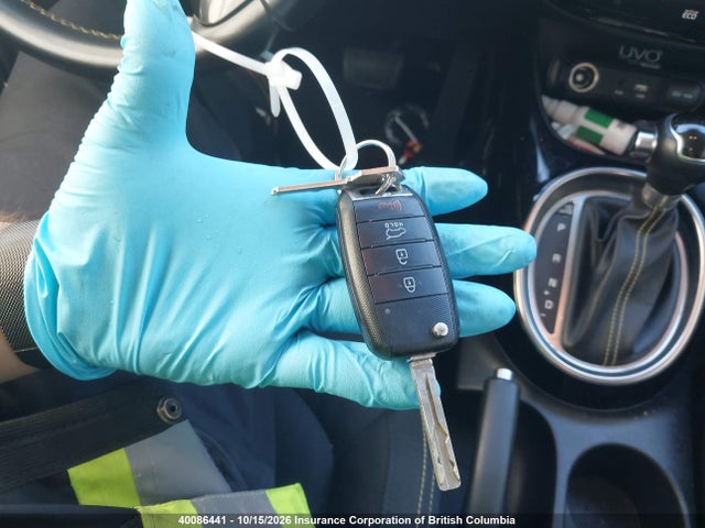 KIA SOUL + 2016 KNDJP3A51G7396209 Image 11