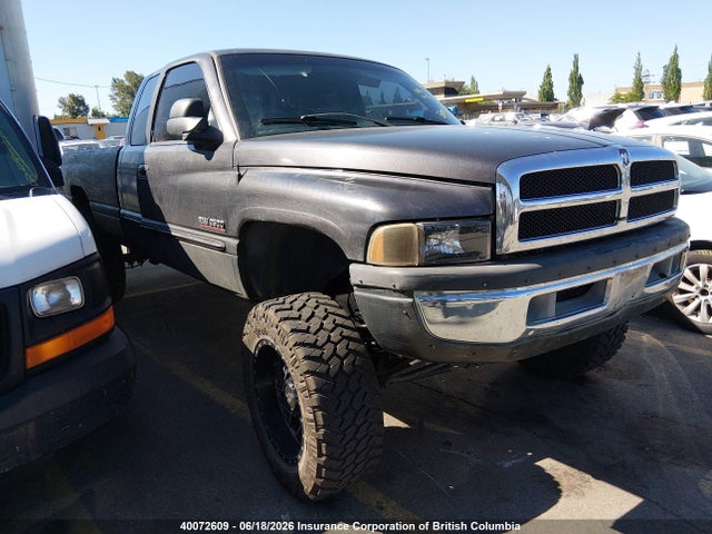 Aukcja sprzedaży 1998 Dodge Ram 2500, vin: 1B7KF2366WJ230986, numer aukcji: 40072609