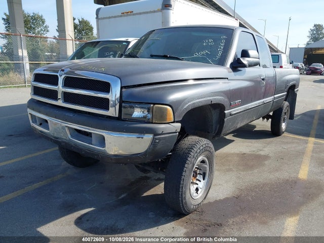 40072609 :رقم المزاد ، 1B7KF2366WJ230986 vin ، 1998 Dodge Ram 2500 مزاد بيع