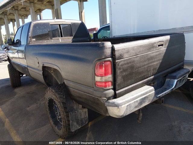 40072609 :رقم المزاد ، 1B7KF2366WJ230986 vin ، 1998 Dodge Ram 2500 مزاد بيع