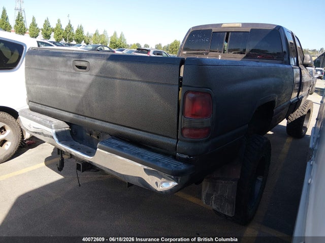 40072609 :رقم المزاد ، 1B7KF2366WJ230986 vin ، 1998 Dodge Ram 2500 مزاد بيع