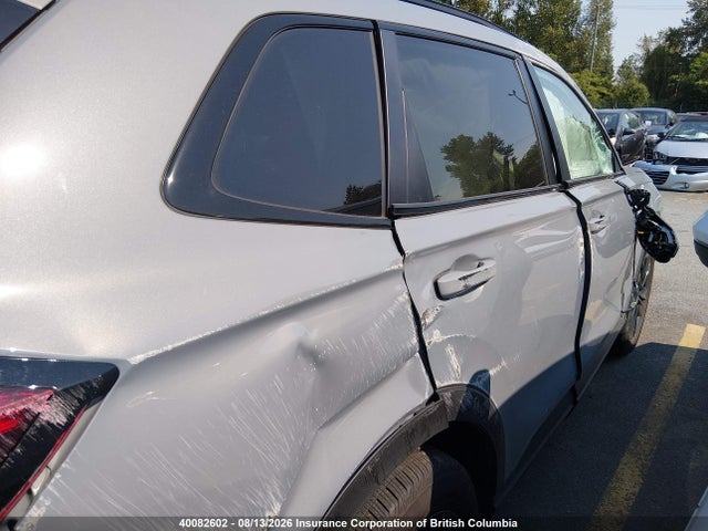 Продажа на аукционе авто 2026 Honda Cr-v Sport Touring, vin: 2HKRS6H93TH203236, номер лота: 40082602