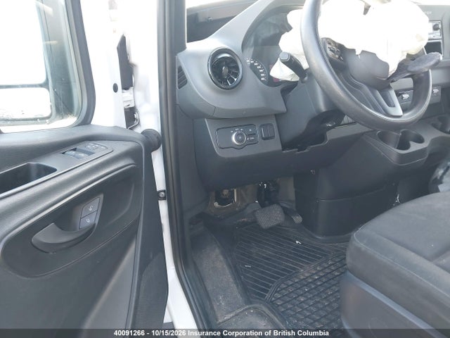 Mercedes-Benz Sprinter 2500 2022 W1Y4EBHY7NP489953 Image 20